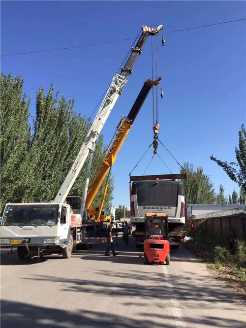 山阳县港口集装箱搬运案例